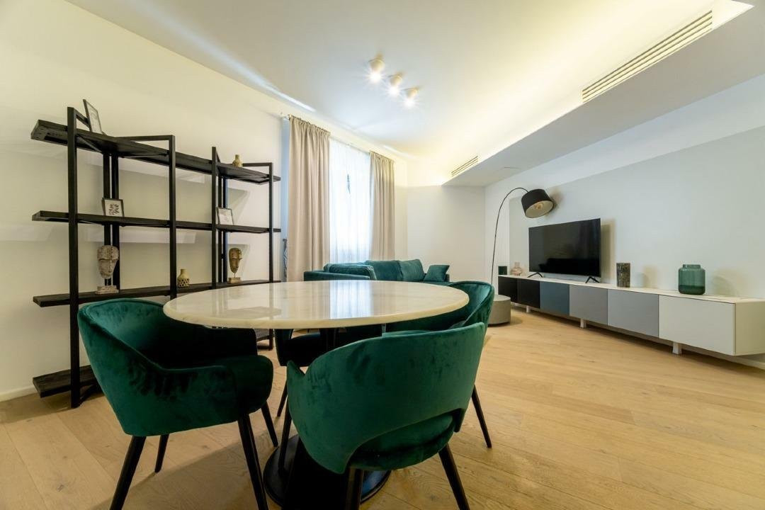 Apartament 3 camere Cortina Academy