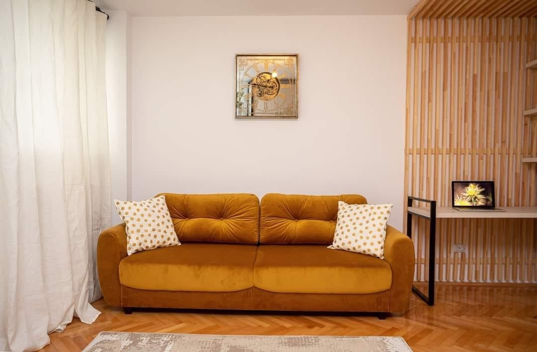 Apartament 3 camere deosebit Piata Amzei