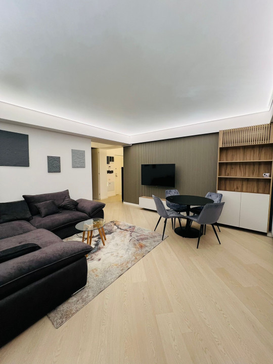 Apartament 3 camere Cortina North