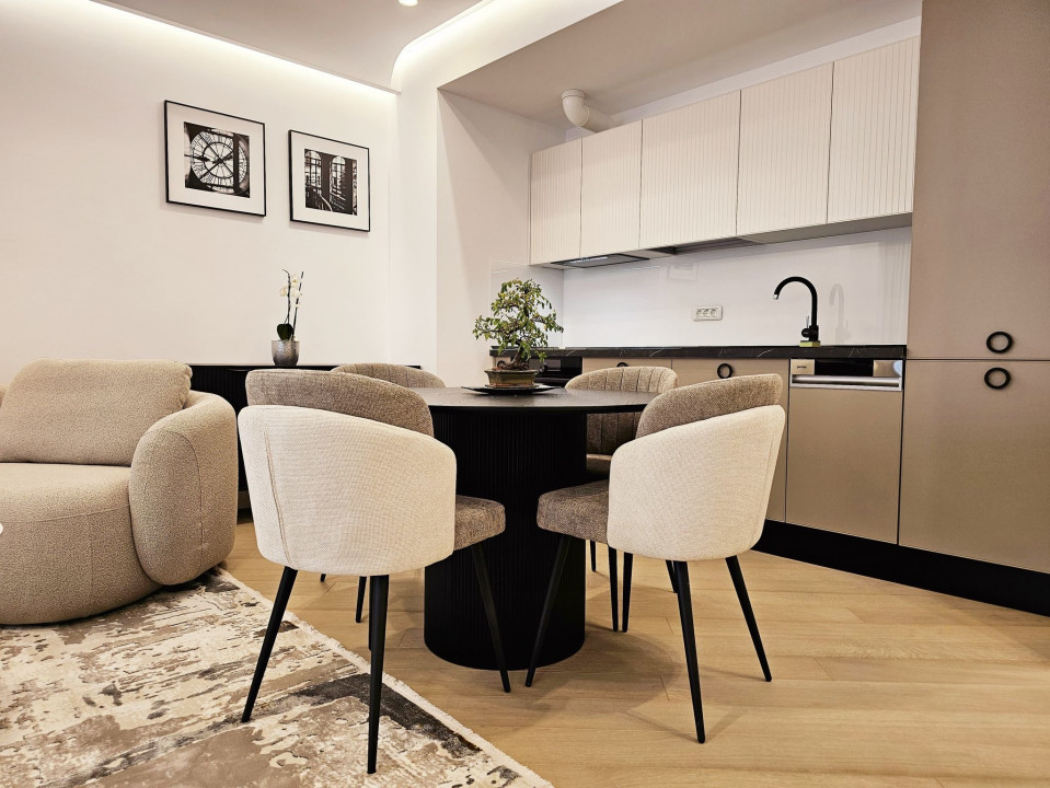 Apartament 2 camere Cortina 126