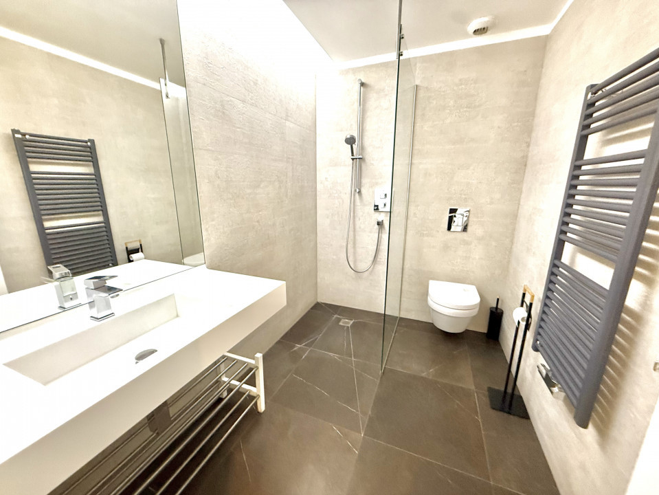 Apartament 3 camere One Herastrau Park