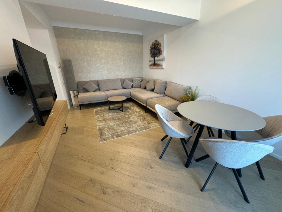 Apartament 3 camere Cortina Academy