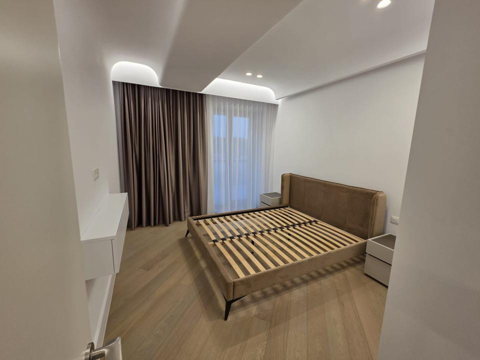 Apartament 3 camere Cortina 126