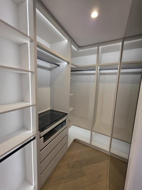 Apartament RAR în Cortina 126 | Etaj 8 | Înălțime peste standard 