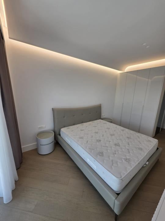 Apartament 3 camere Cortina 126