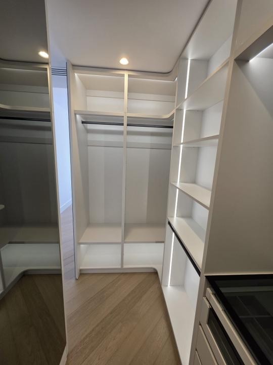 Apartament 3 camere Cortina 126