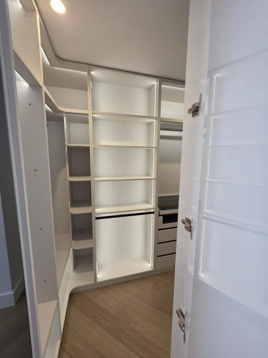 Apartament 3 camere Cortina 126