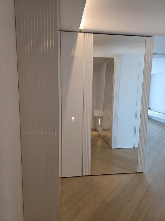Apartament 3 camere Cortina 126