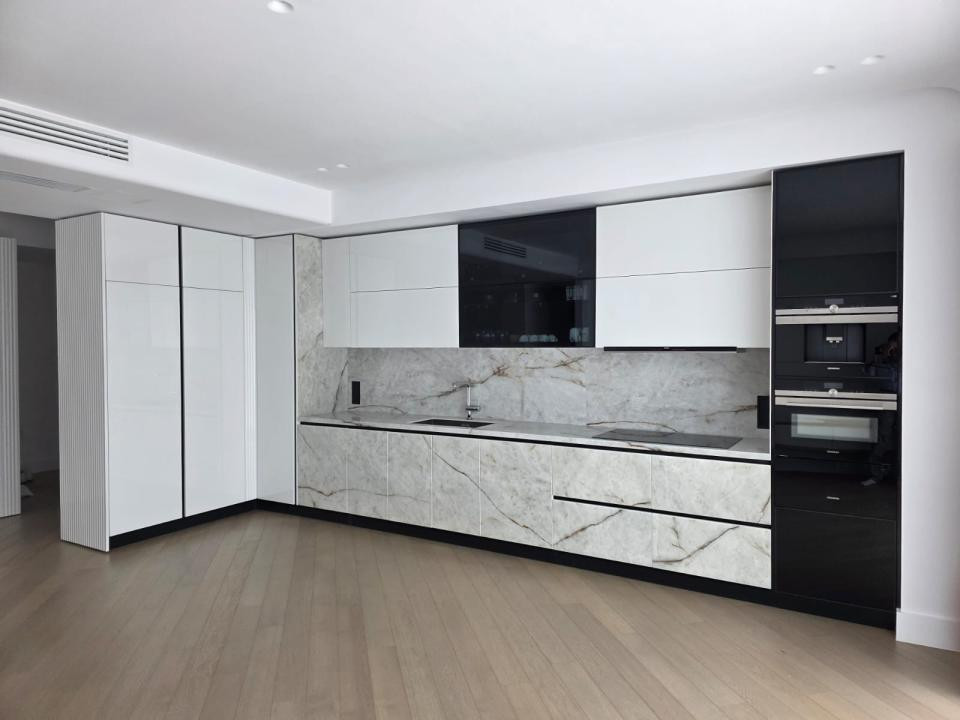 Apartament 3 camere Cortina 126