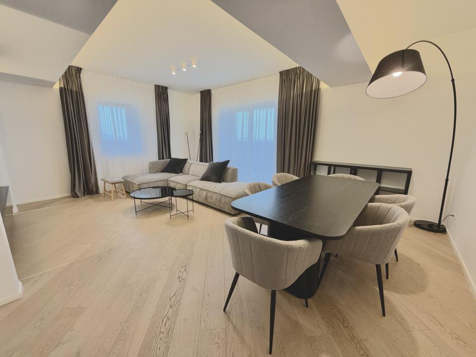 Apartament 3 camere Cortina Academy
