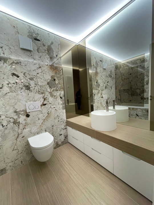 Apartament 3 camere Cortina 126